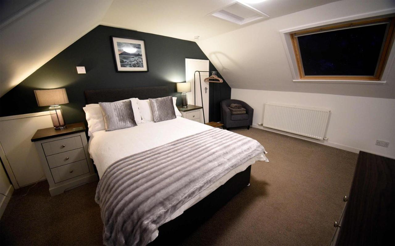 Fladda Chuain Holiday Home Kilmuir  ภายนอก รูปภาพ